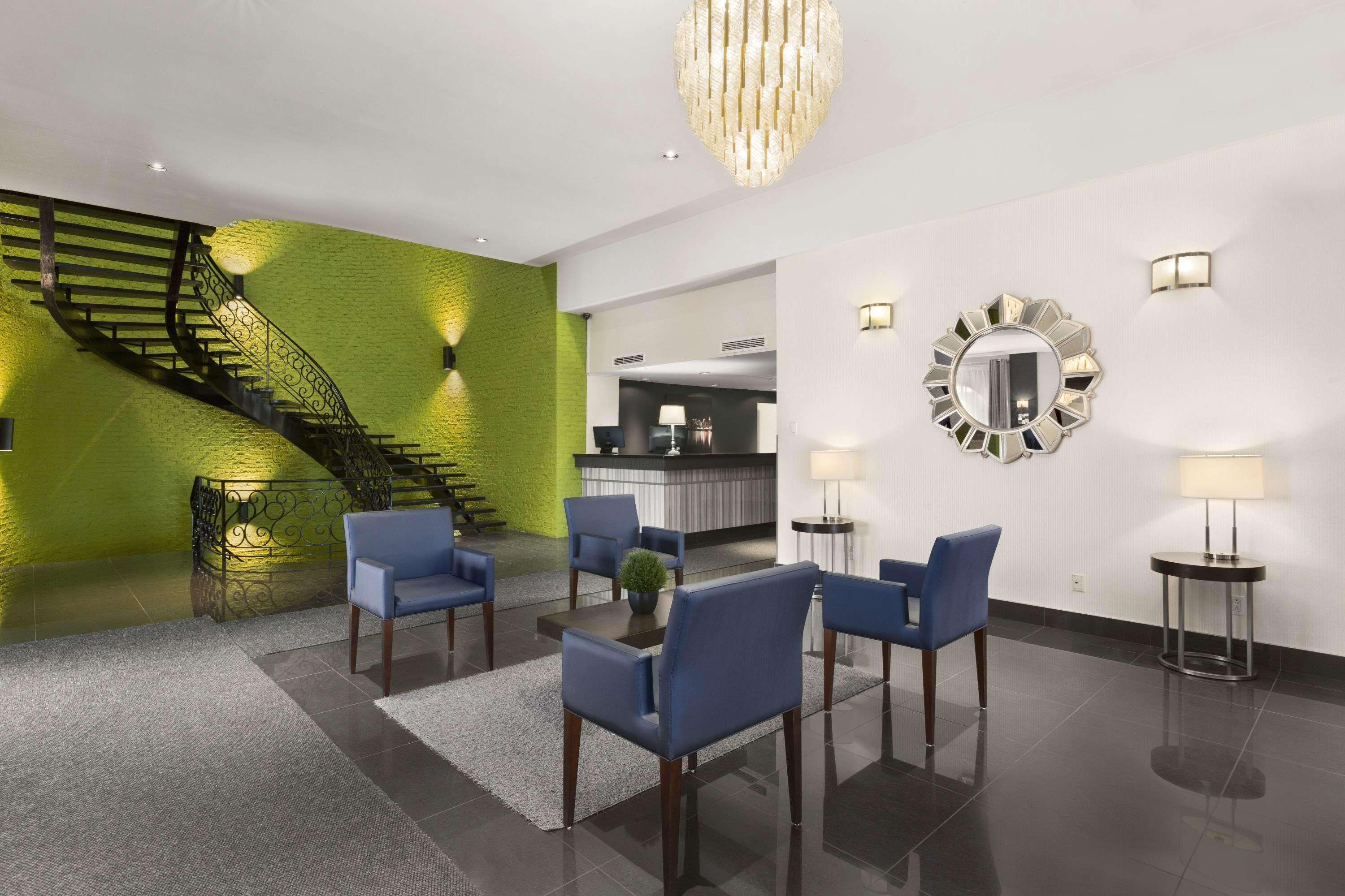 Days Inn By Wyndham Montreal Airport Conference Centre Дорваль Екстер'єр фото