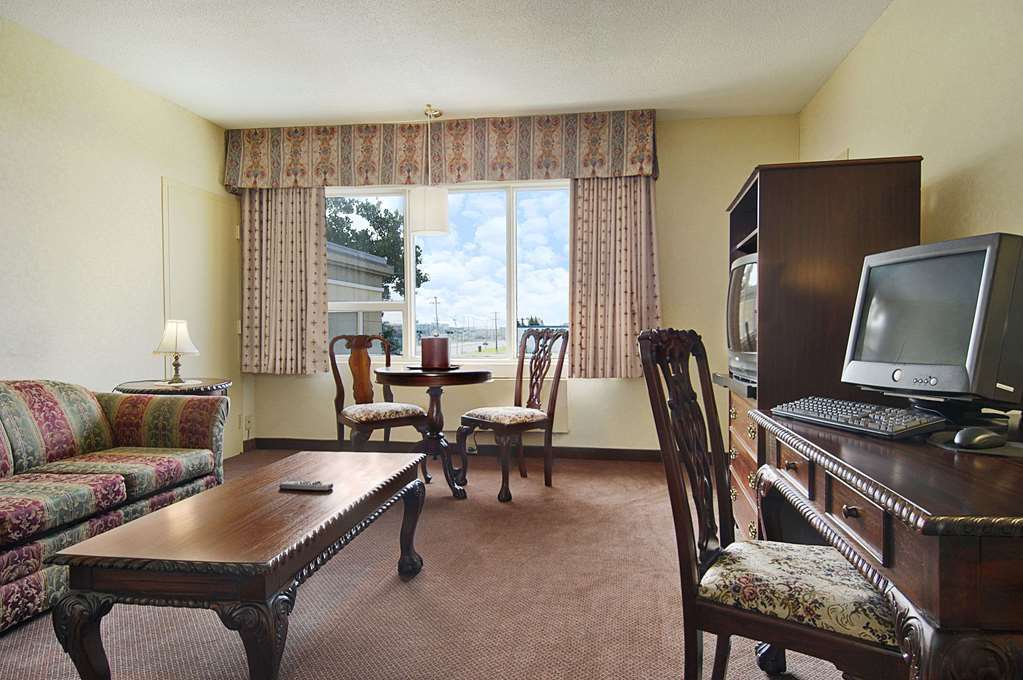 Days Inn By Wyndham Montreal Airport Conference Centre Дорваль Номер фото